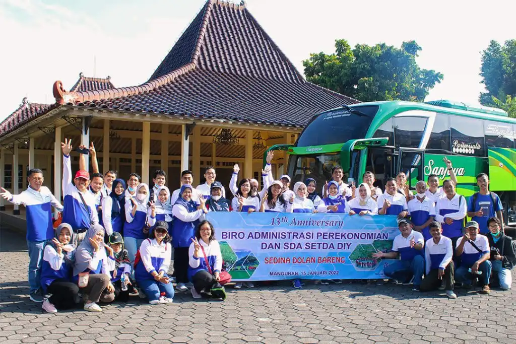 Jasa Buat Seragam Yogyakarta 0851 7510 5082